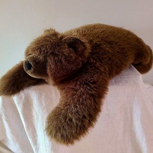 Bear-shaped pillow